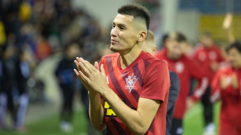 Защитник сборной Казахстана может перейти в возможный клуб Нани