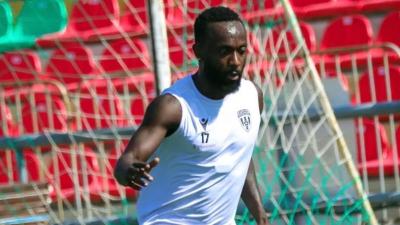 «Атыраудың» африкалық футболшысы: тіпті ұшып кететін ақшамызды да бермеді