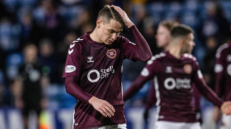 «Чесноков өте нашар ойнады»: Шотландияда Қазақстан құрамасының шабуылшысын сынап тастады