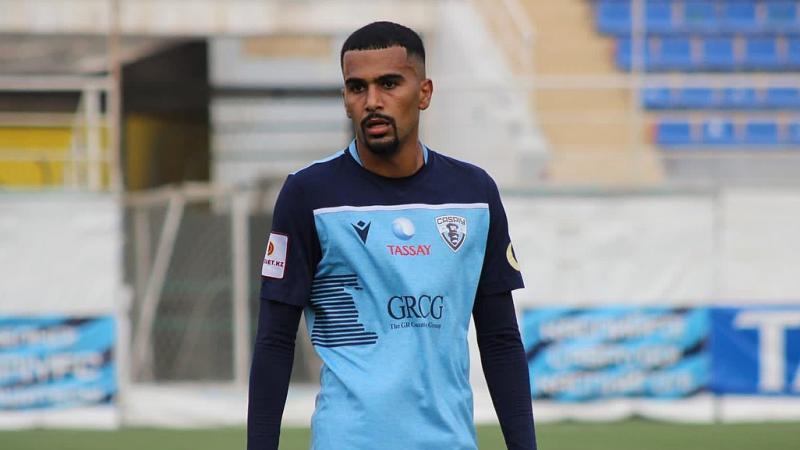 «Бұл бізді мықтырақ ете түсетін»: «Каспийдің» экс-легионері Ақтаудағы стадионға айтылған сынға жауап берді