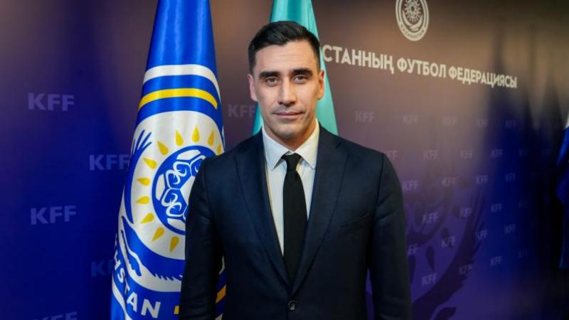 Ербол Қайыров: Лория «Жеңісті» басқарып отыр және «Қызылжарға» қысым жасауда