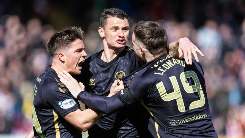 «Вся команда смотрелась не очень»: журналист The Scottish Sun – об игре Чеснокова и шансах «Хартс» на чемпионство