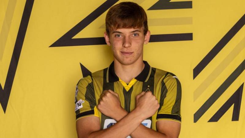 «Қайрат» Азамат Тұяқбаевтан айырылды: жағдайдың мән-жайы белгілі болды