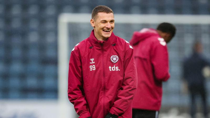 «Барселона» мен «Хартстың» экс-ойыншысы – Чесноков туралы: бар күшін салатын кезі келді