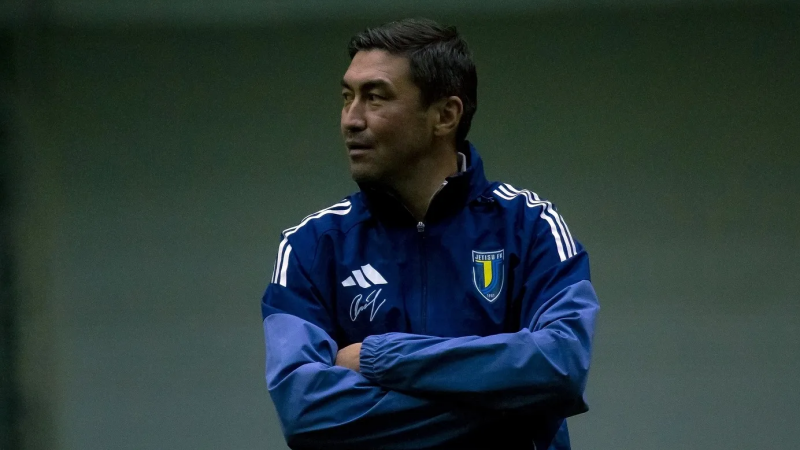 Самат Смаков может уехать тренировать в Кыргызстан