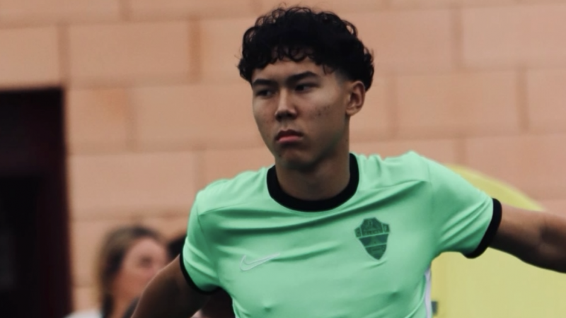 Казахстанский футболист «Эльче» пропустит несколько недель из-за травмы