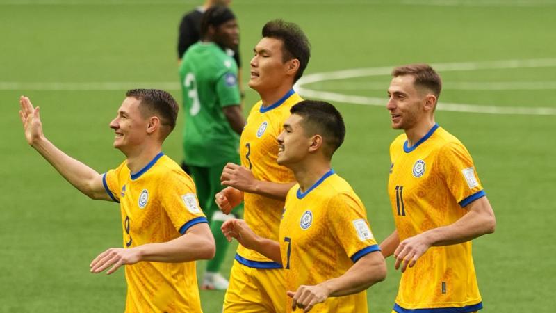 «Ходили пешком»: экс-вратарь Бекбаев жестко раскритиковал игру сборной Казахстана