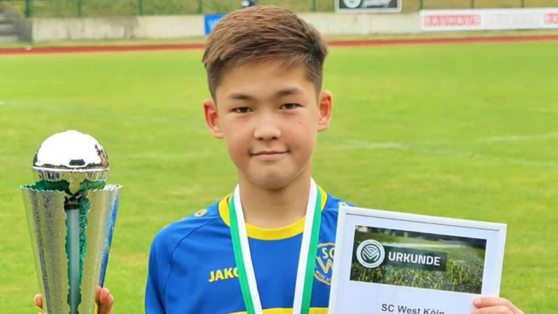 Қазақстандық футболшы неміс құрамасына шақырту алды