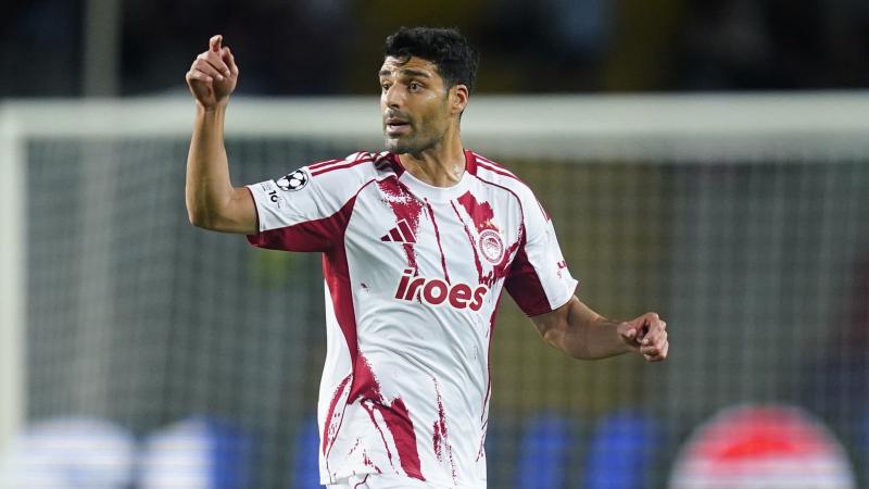 Нападающий «Олимпиакоса» — о морозе в Астане: мы дрожали, но на игру это не влияло