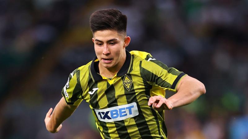 «Будет тяжело справиться с давлением»: Украинец из «Актобе» сравнил Сатпаева с Мудриком