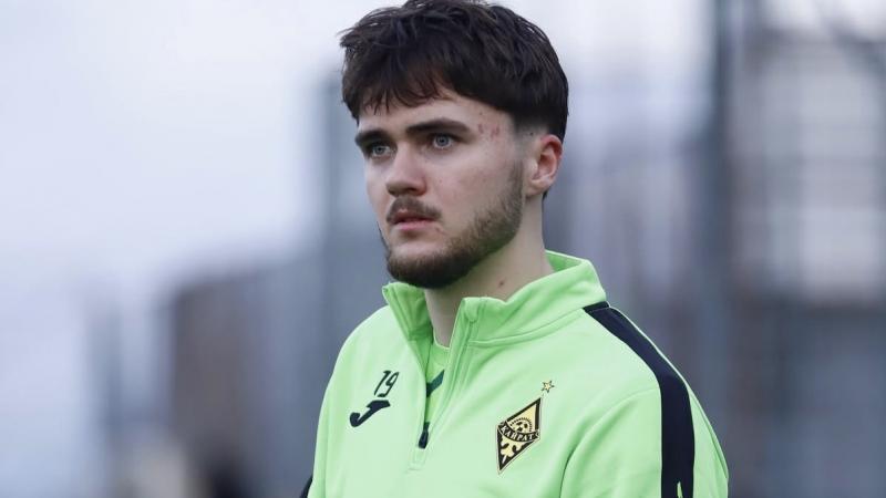 Қазақстан құрамасының экс-бапкері – «Қайраттың» жаңа ойыншысы жайлы: ол гауһар тасқа айналуы мүмкін